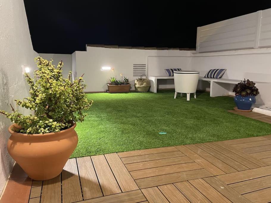 הוילה קוניל דה לה פרונטרה Casa Lola Conil, Azotea Al Mar Y Parking Solo Familias O Parejas מראה חיצוני תמונה