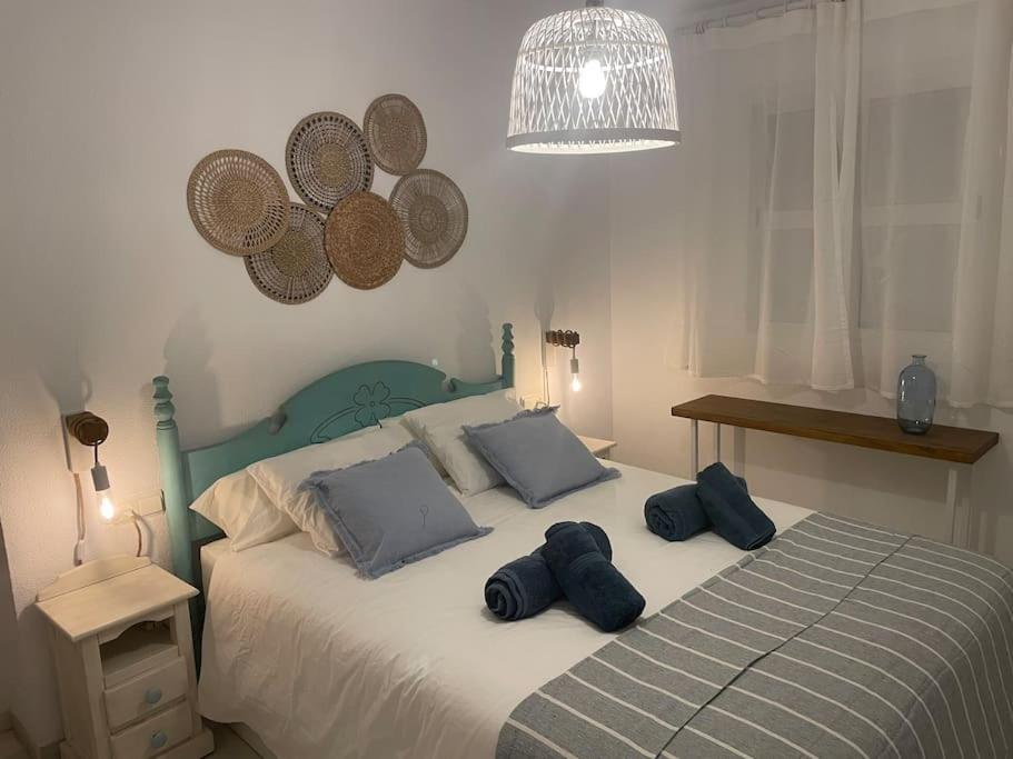הוילה קוניל דה לה פרונטרה Casa Lola Conil, Azotea Al Mar Y Parking Solo Familias O Parejas מראה חיצוני תמונה