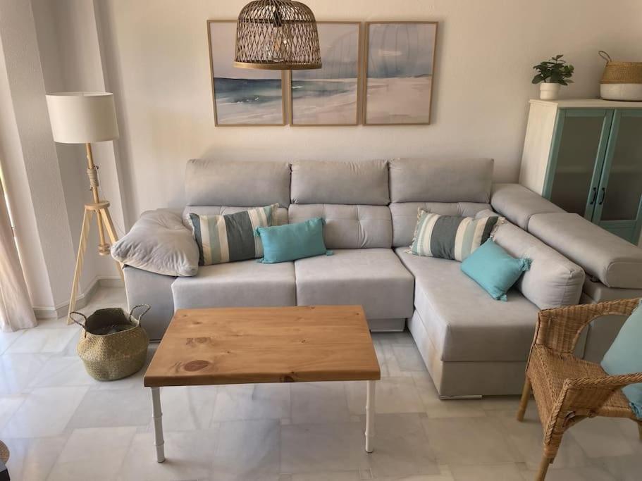 הוילה קוניל דה לה פרונטרה Casa Lola Conil, Azotea Al Mar Y Parking Solo Familias O Parejas מראה חיצוני תמונה