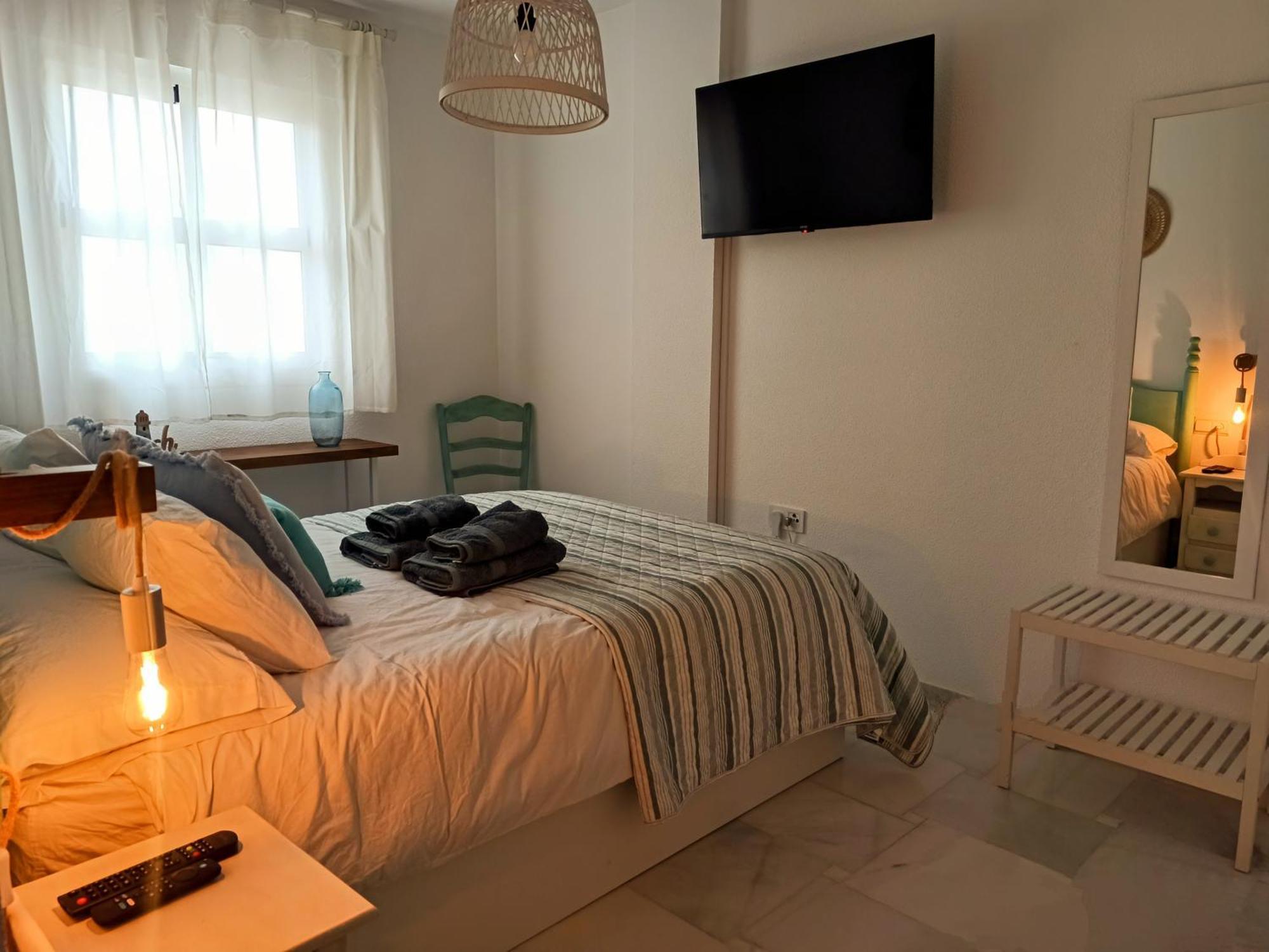 הוילה קוניל דה לה פרונטרה Casa Lola Conil, Azotea Al Mar Y Parking Solo Familias O Parejas מראה חיצוני תמונה